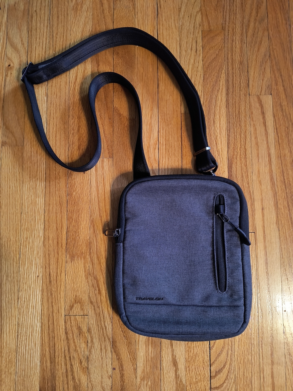 Travelon Small Anti-Theft Crossbody Bag